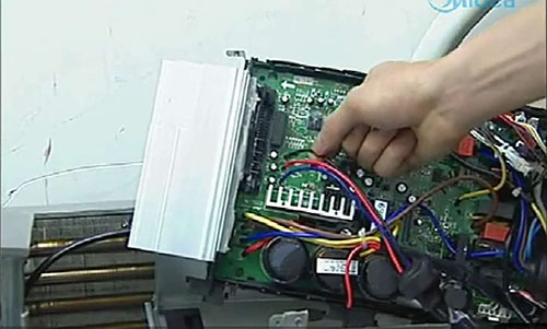 天门美的空调电话是多少